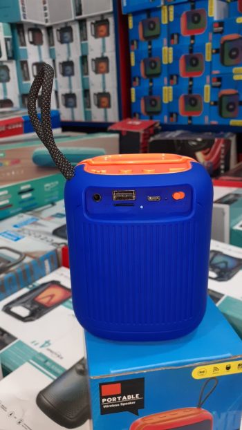 Wireless Portable Rechargeable Mini Disco Speaker X-913 with Bluetooth, FM Radio, AUX, TF Memory Card Reader and USB Pen Drive